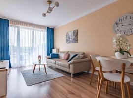 Nowy apartament - Bulwary nad Sołą - 52m2, hotel em Oświęcim