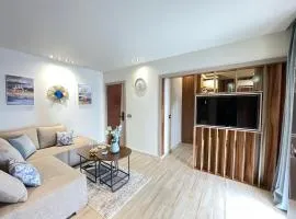 Luxury Studio House Suite 1200-6