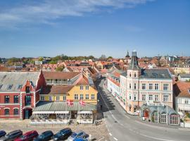 Hotel Ærø، فندق في سفينبورغ