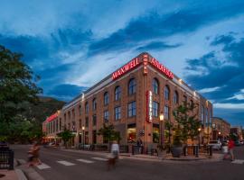 Hotel Maxwell Anderson, ξενοδοχείο με τζακούζι σε Glenwood Springs