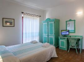 Hotel Sandalyon, hotel em San Teodoro