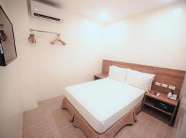 Trip Inn Near Airport or City Center, hotel v mestu Legazpi