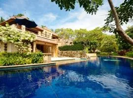 Pool Villa Merumatta Senggigi