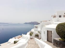 Canaves Ena - Small Luxury Hotels of the World، فندق في Oia Caldera، أويا