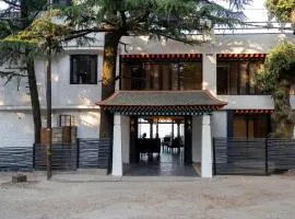 Pema Thang Guest House Mcleodganj