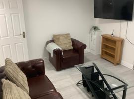 Tidy and spacious on the Door step of Ramsbottom Town center, hotel in Ramsbottom