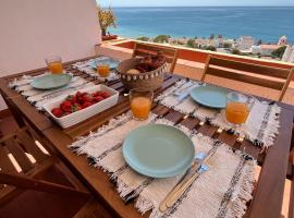 Luz Ocean View Apartment, hotel em Luz