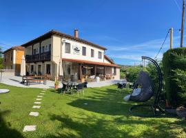 Posada La Fontana: Santillana del Mar'da bir otel