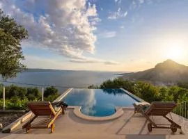 Villa Favola Omis 360 PHOTOS-VIRTUAL WALK ON DEMAND