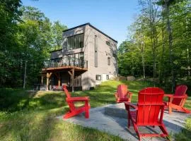 Pet Friendly Mountain Retreat - Up to 14 Guests!