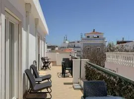 Penthouse with Balcony in the Historic Center #1956