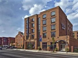 Fairfield Inn & Suites Baltimore Downtown/Inner Harbor