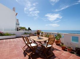 Sines beach front Villa, hotell sihtkohas Sines