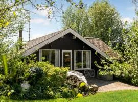 2 Bedroom Amazing Home In Bogø By