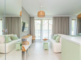 Apartamenty Mierzeja - Stegna Park STANDARD - 500 m do plaży, отель в Стегне