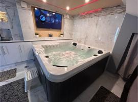 Spa Jacuzzi Moon White, hotel spa a Vaudherland