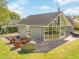 3 Bedroom Pet Friendly Home In Aabenraa