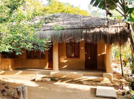 Cosmic Mud House Kanthalloor, khách sạn ở Kanthalloor