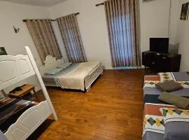 Himara beach rooms apartament