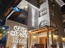 City Street Hotel