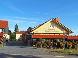 Sonnenhof Haus 1 - EG, hotel en Thale