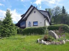 Ferienwohnung in Carlsfeld mit Garten, Terrasse und Grill