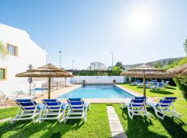 Oasis Beach Apartments, hotel u gradu 'Luz'