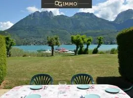 Lac d Annecy les pieds dans l eau