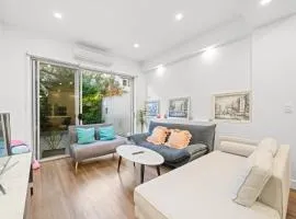 Oasis 4BR House & Darling Harbour&Casino-7 mins walk