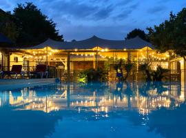 Hameau du Prat, camping resort en Ribes