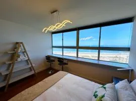 Accommodation Front - Majestic Beachfront Haven