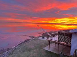 Sun Chaser Bay, Hotel in Carrying Place