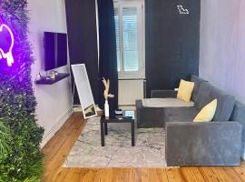 Appartement cosy LYON – hotel w mieście Villeurbanne