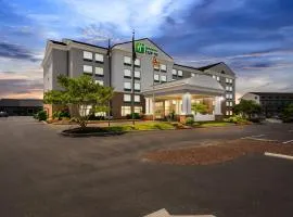 Holiday Inn Express & Suites - Ocean City, an IHG Hotel