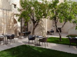 Palazzo Zimara Boutique Hotel, hotel v mestu Lecce