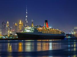 Queen Elizabeth 2 Hotel: Dubai'de bir otel