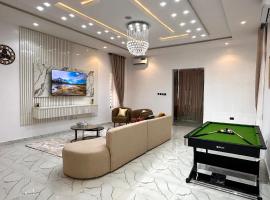 Tranquil Haven Lekki, hotell med parkeringsplass i Lekki