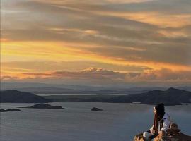 Amantani Resorts, hótel í Puno