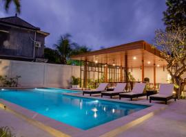 Ratan Uluwatu Hotel and Villas โรงแรมในอูลูวาตู