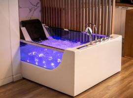 Jacuzzi Urban Heaven Studio, отель в Синае