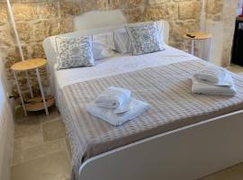 Atagio luxury room, B&B in Ostuni