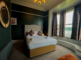 Nomi Rooms & Restaurant, hotel a Bangor