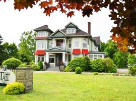 Tait House by Bower Boutique Hotels, hotel u gradu Shediac