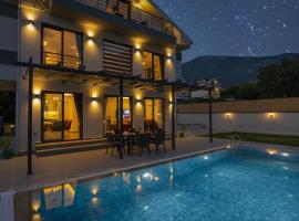 Villa Bahar 2 Triplex Luxury New Villa in Fethiye Oludeniz!, hotel en Ovacık