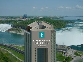 Embassy Suites by Hilton Niagara Falls/ Fallsview, parkolóval rendelkező hotel Niagara-vízesésben