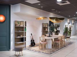 IBIS Port de plaisance: Caen'de bir otel