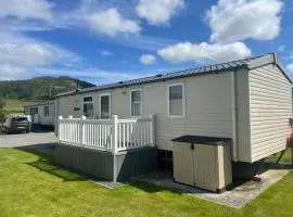 Cozy 2 Bedroom Static Caravan in Clarach Bay , Aberystwyth