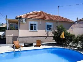 Holiday house in Zadar with balcony, air conditioning, W-LAN, washing machine (4576-1)