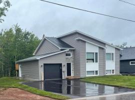 Cozy Basement Apartment, hotel u gradu Shediac