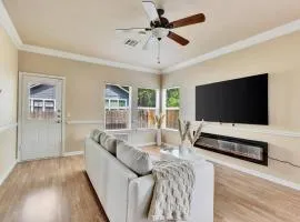 Spacious Home-Queen Suite-Game room-Movie room